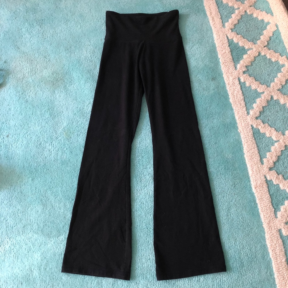 Victoria Sport Yoga Pants